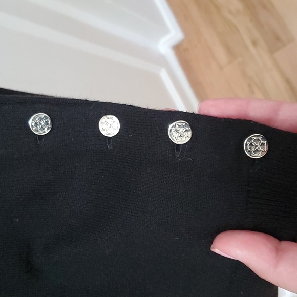 Black side buttoned boat neck sweater - Picture 3 of 5